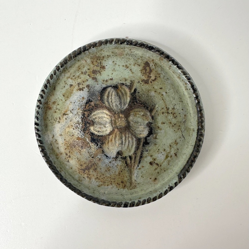 Vtg Southern Art Pottery 3" Small Trinket Dish Coaster Dogwood Flower Unsigned